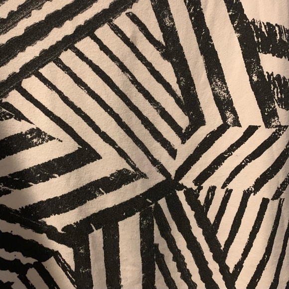 Medium Ruby Rd Abstract Line Blouse - Picture 3 of 5